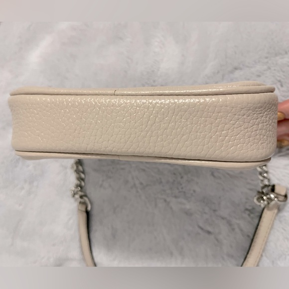 Michael Kors crossbody bag - Picture 3 of 7